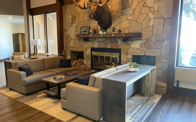 Best Western Lake Lucille Inn