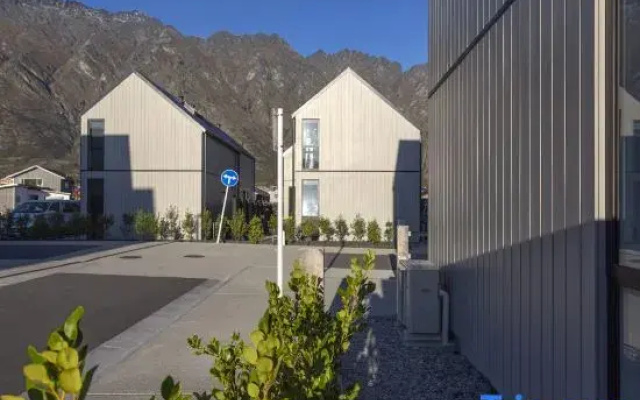 Modern 3BR Home, Mountain View, Family Stay, Wi-Fi