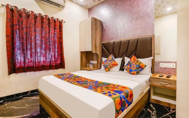 Hotel Priceless