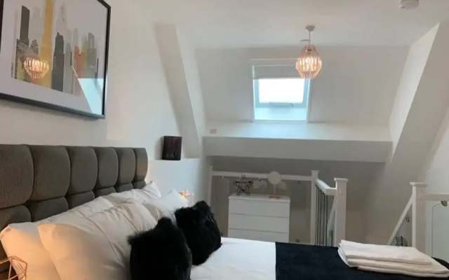 Stylish City Living by Ondemand Property