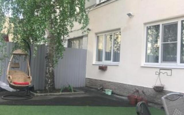Гостиница Biryusinka в Пензе отзывы, цены и фото номеров - забронировать гостиницу Biryusinka онлайн Пенза вид на фасад
