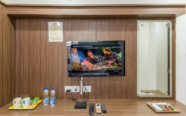 Iroomz Hotel Fusion Inn