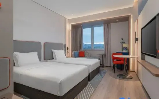 Holiday Inn Express Chongqing Liangjiang Yufu by IHG