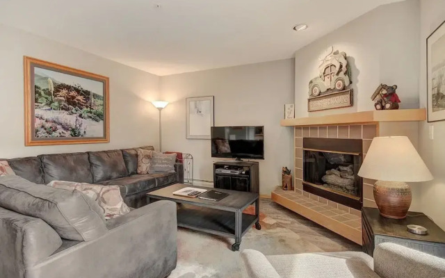 C213 Cinnamon Ridge 2 Bedroom Condo by RedAwning