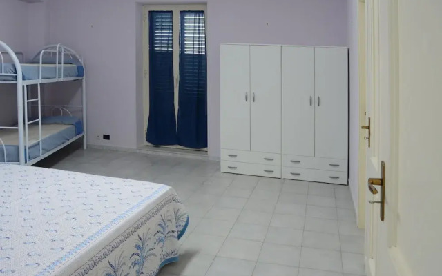 Iris Apartment