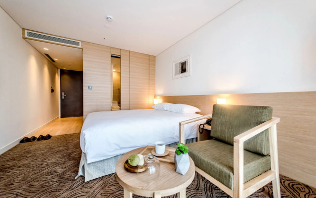 Jeju Central City Hotel