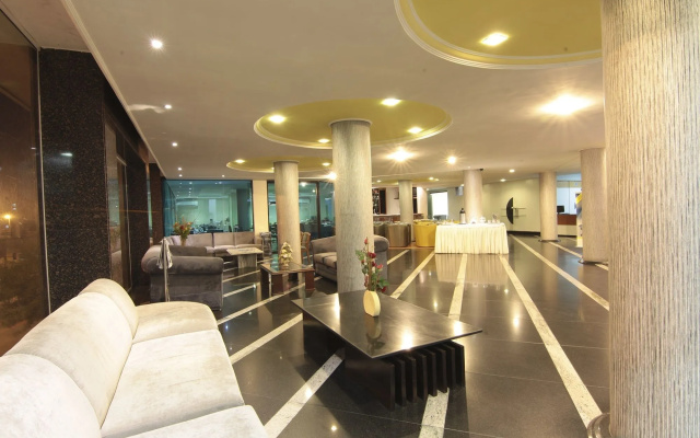 Hotel Serrano