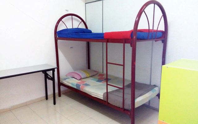 Backpacker's Freak Hostel
