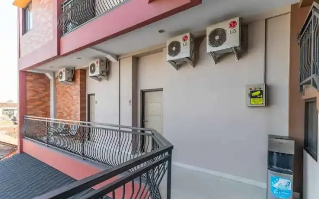 Oyo 3255 Enam Delapan Guest House Syariah