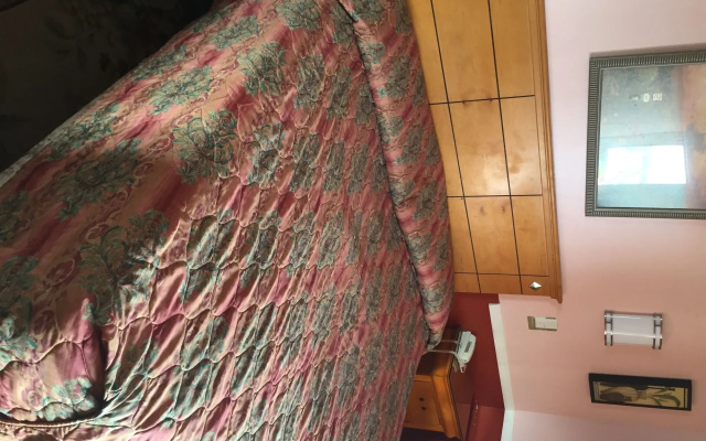 112 Motel