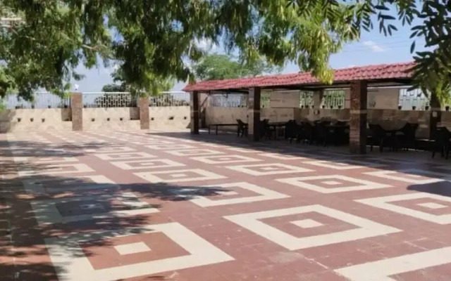 V Resorts Etranger Mhaismal