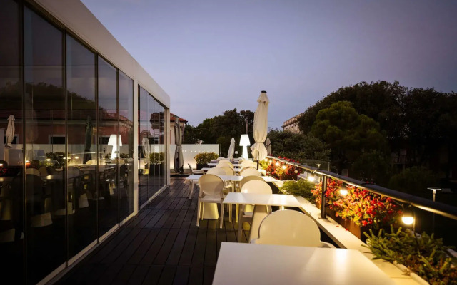 Raffaello Hotel