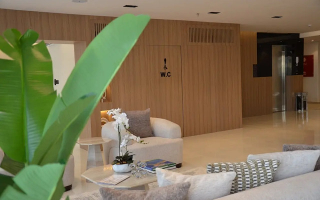 Seven Luz Serviced Apartments