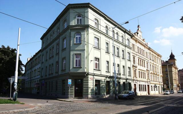 Апартаменты Alea Apartments House Прага вид на фасад