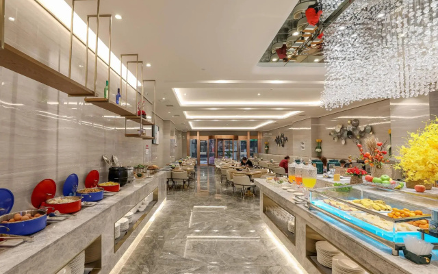 Starway Hotel (Xi'an North Railway Station)