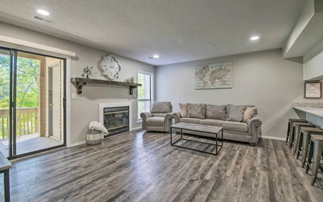 Cozy Branson Condo Near Lakes & Theatre District
