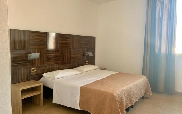Hotel Riverside