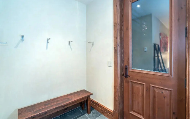 Prospect Falls by Exceptional Stays