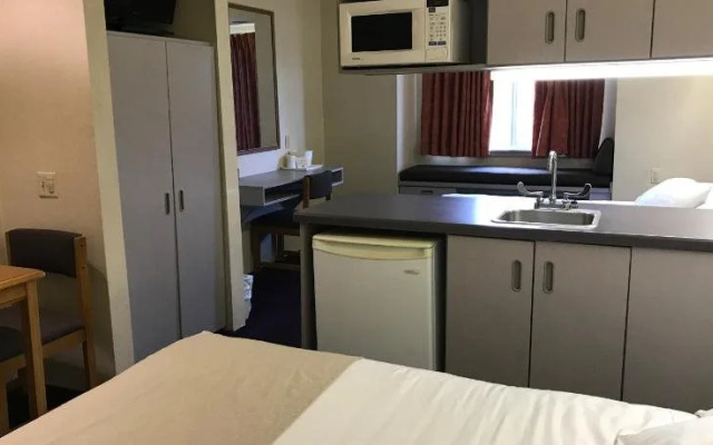Sleep Inn & Suites Clarion, Pa Near I 80