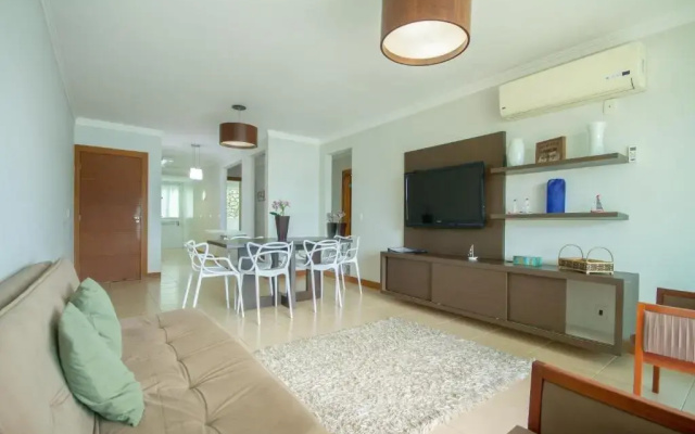 Apartamento pé na areia, vista cinematográfica!