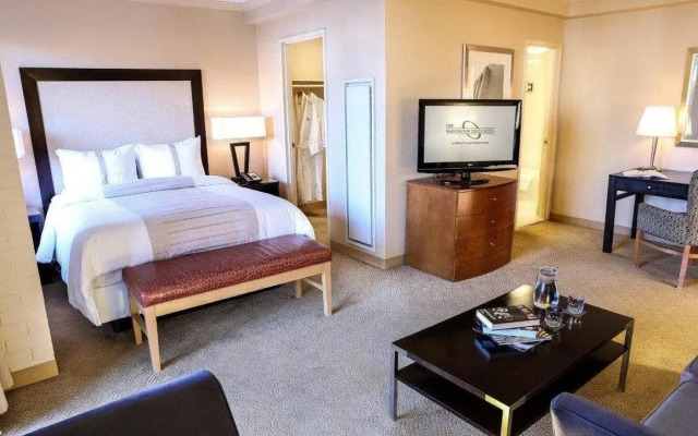 Отель One Washington Circle DC, Tapestry Collection by Hilton