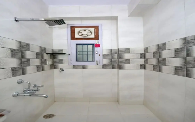 OYO 9838 Home 2BHK Whistling Pines Bharari