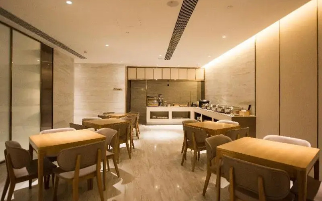 JI Hotel (Beijing South Railway Station)