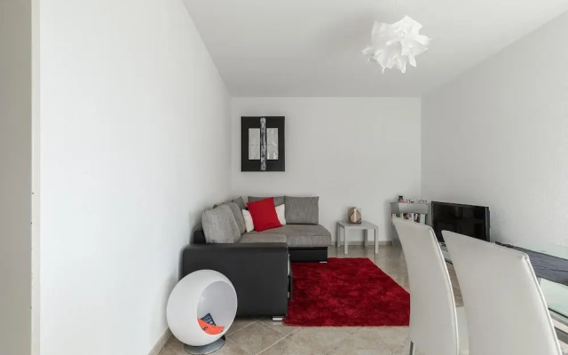 Bell Apartment