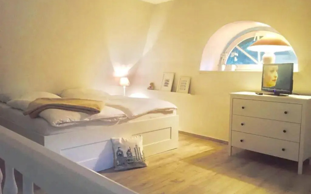 Maisonette-Fewo unter Reet, 50m zum Meer, Strandidyll Zingst