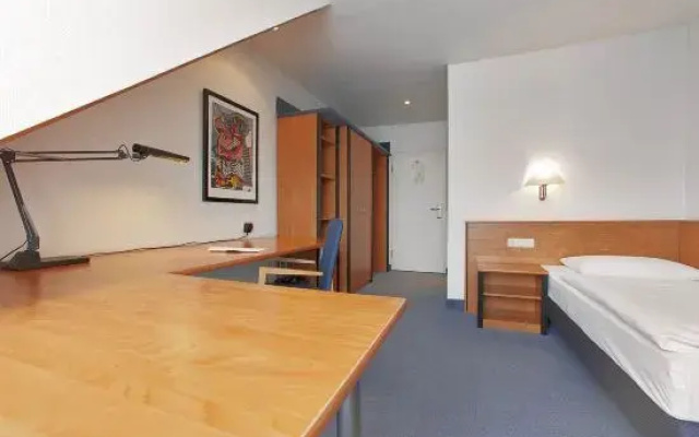 NKF-Hotel