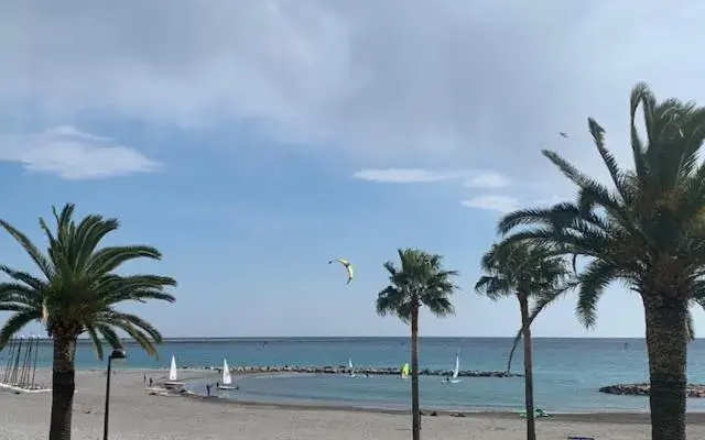 Sea view luxury apartment