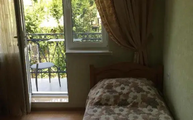 Beautiful sunny home