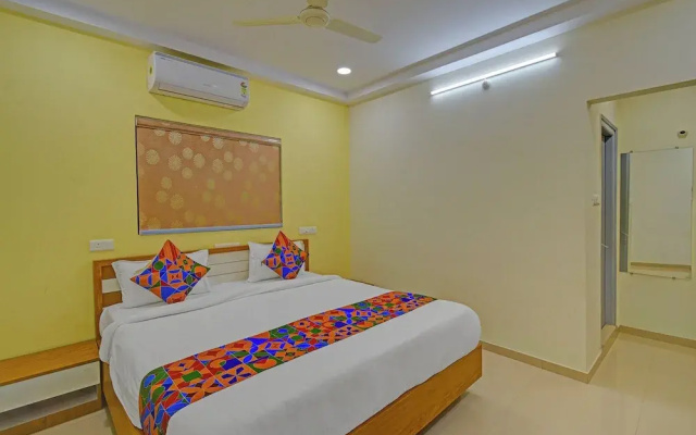 Fabhotel Garapati Grand