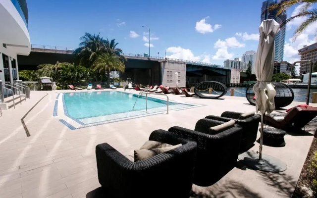 Three-Bedroom Beachwalk Resort Apartment