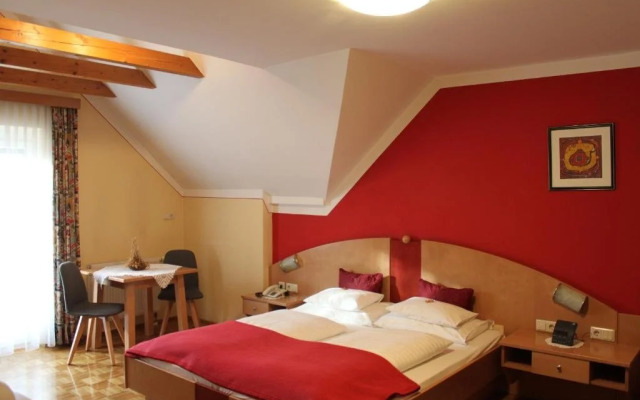 Hotel Garni Thermenoase