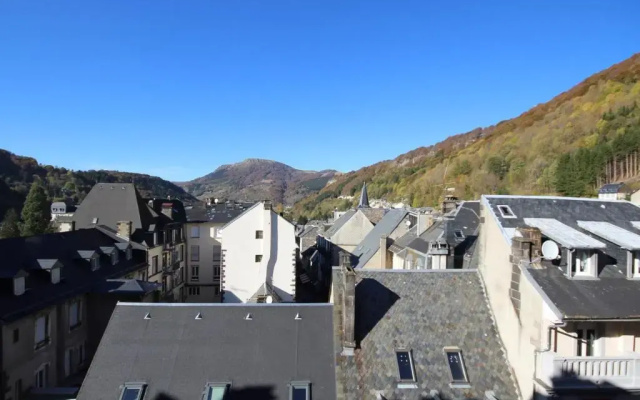 Appartement Mont-Dore, 1 pièce, 2 personnes - FR-1-608-103