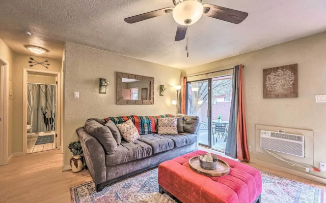 Pet-friendly Condo - 2 Mi to Ruidoso Downs!