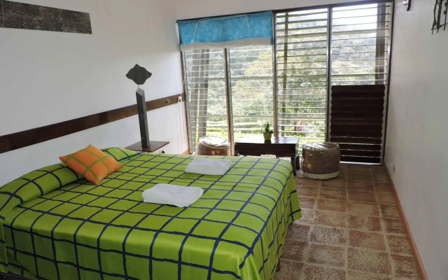 Celeste Mountain Lodge
