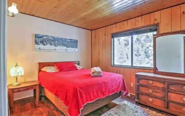 Edgars Hideaway
