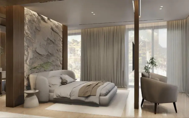 Monarc Hotel