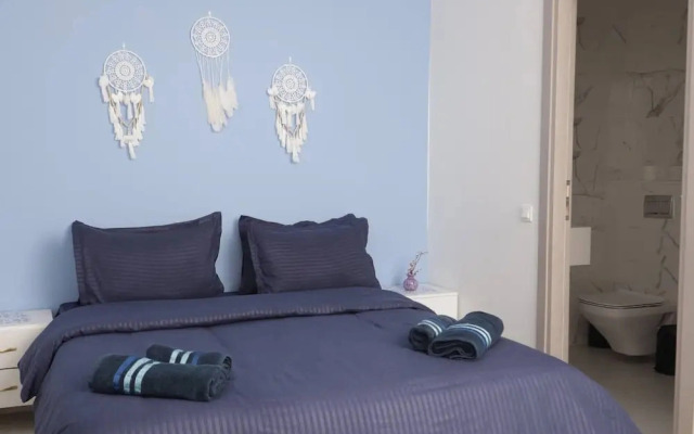 Luxurious Beachfront Apartment in La Marsa, Tunisia