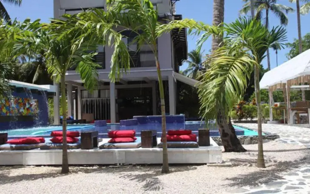 Chaykovsky Beach Club and Spa