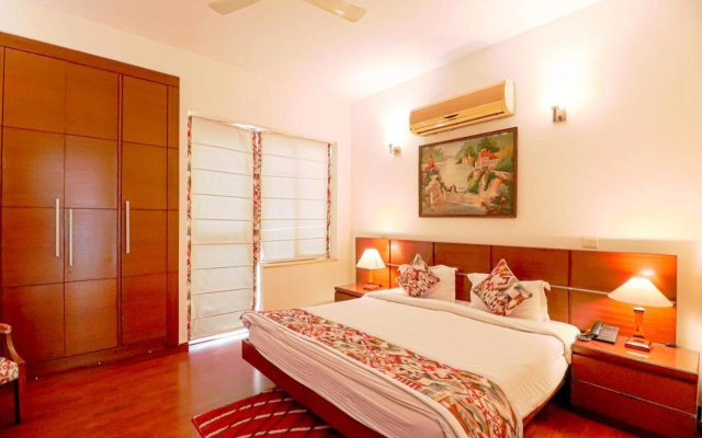 Ahuja Residency