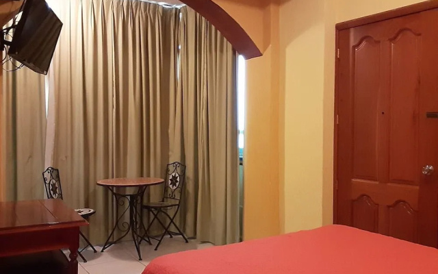 Oyo Hotel Quetzalcoatl