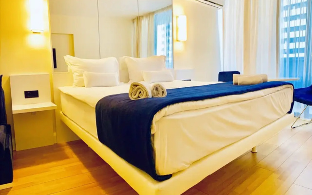 Апартаменты Royal Sea Breeze
