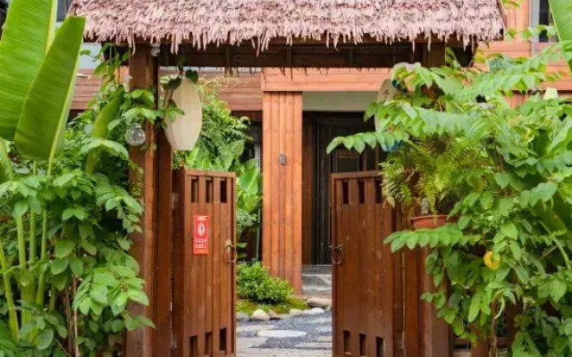 Guilai Xiaoyuan River View Hotel