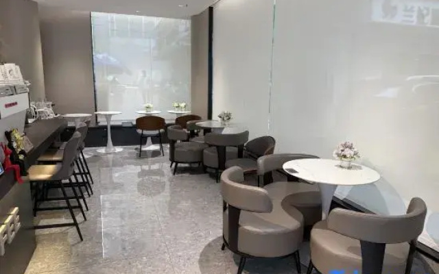 Thelian Hotel