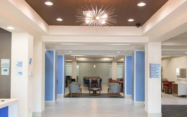 Holiday Inn Express & Suites Temple - Medical Center Area