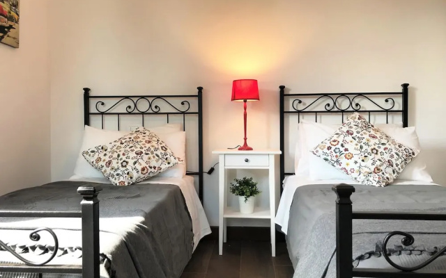 Elsa Apartments
