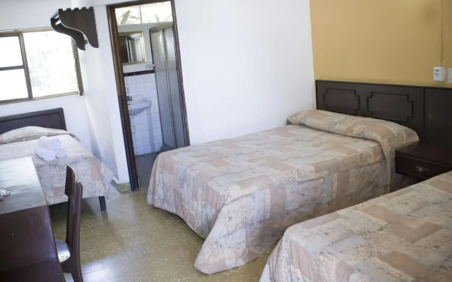 Hotel Playa Azul